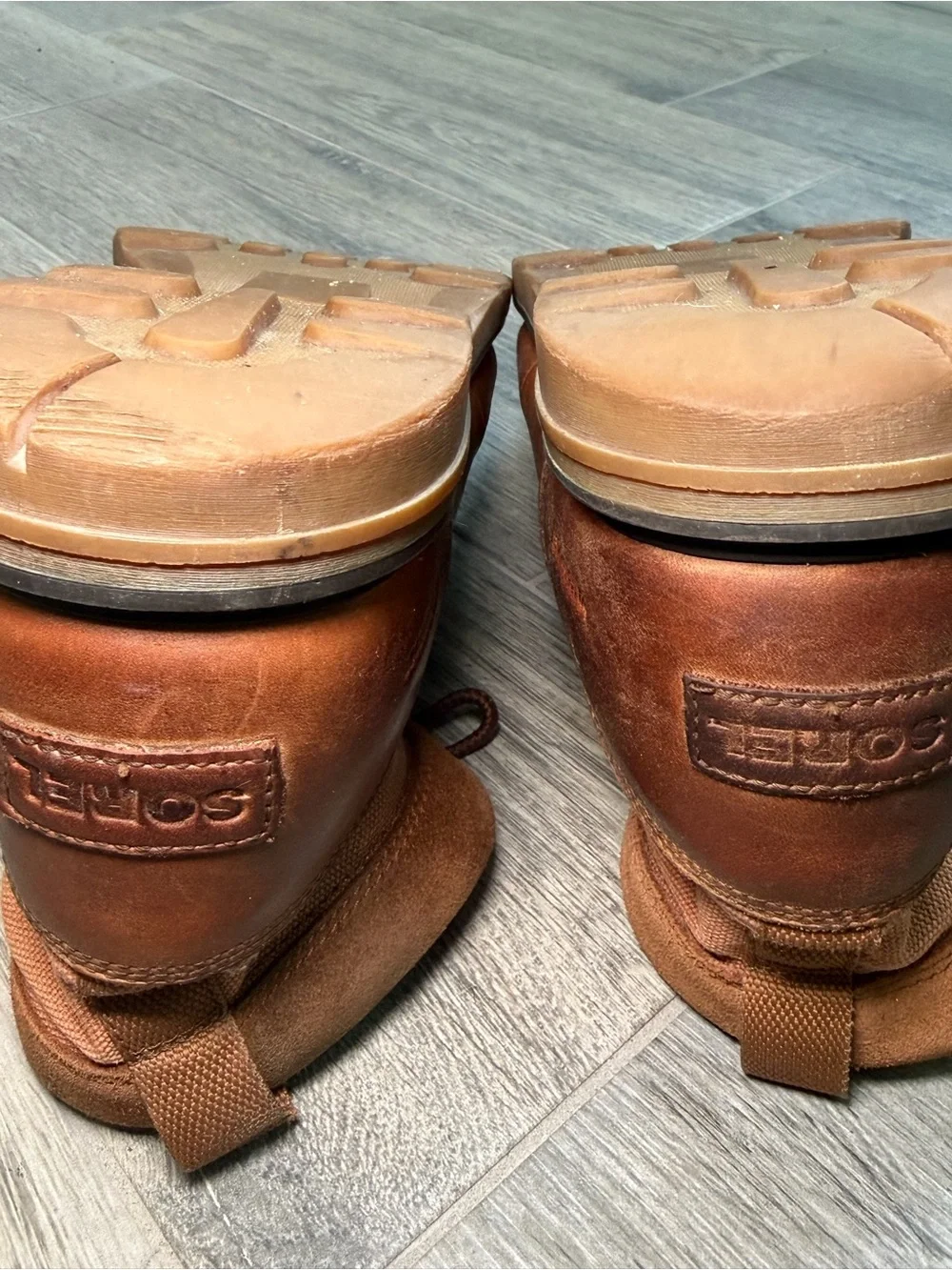 Sorel Carson™ Moc Waterproof Leather Boots Gum Brown Size 10.5 Hiking Casual EUC